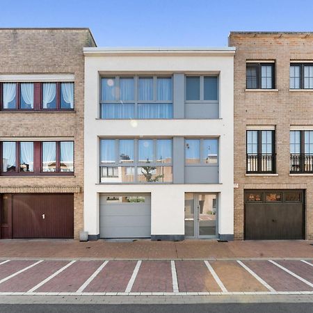 Ruime Woning 10P Met Zonnige Tuin & Nabij Strand Blankenberge Buitenkant foto