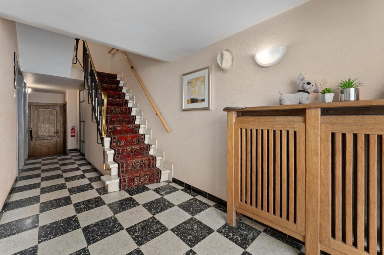 Ruime Woning 10P Met Zonnige Tuin & Nabij Strand Blankenberge Buitenkant foto